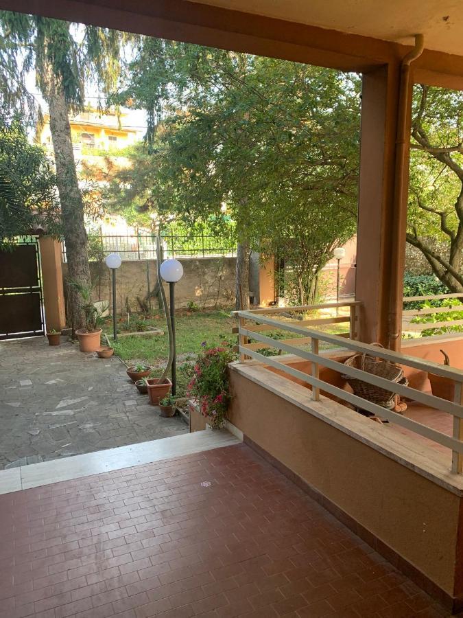 Castel Di Leva House Pensión